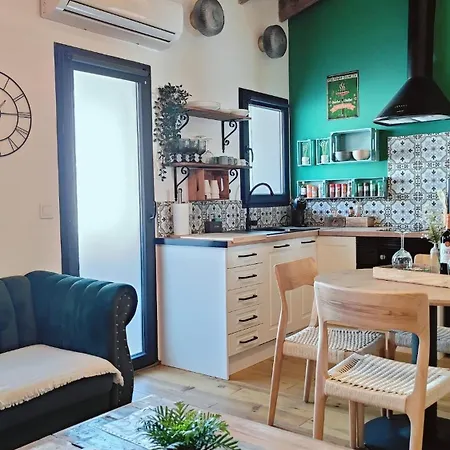 Luxor Apartment Valencia
