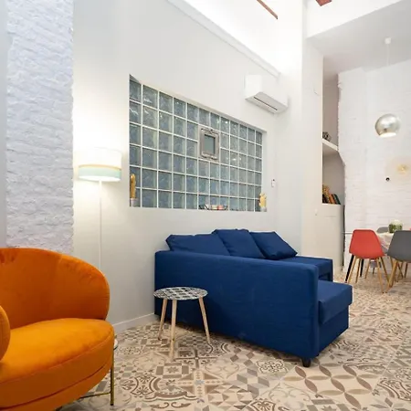 Clero Flat Suite By Invalencia Апартаменты *