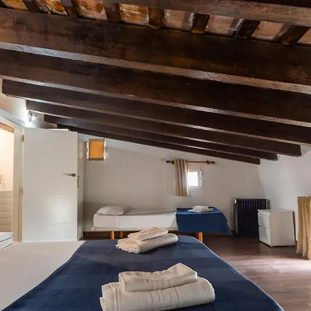 Apartment Murillo Attic