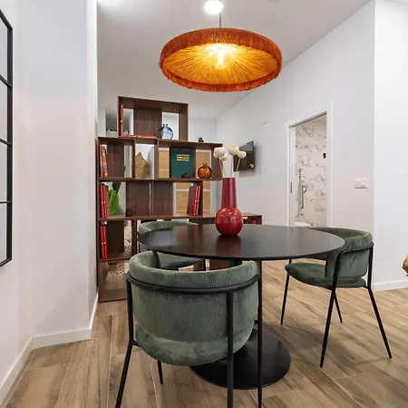 Moderno Loft Reformado, Smart Tv, Ac, Beach, 3pax 瓦伦西亚