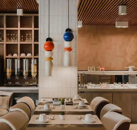 Ξενοδοχείο Dimar 4*