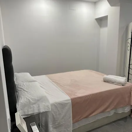 Alojamiento,hospedaje Centrico En Διαμέρισμα Βαλένθια