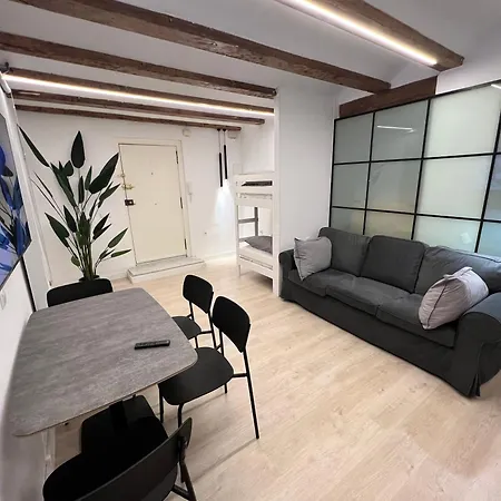 Apartment Tosalet