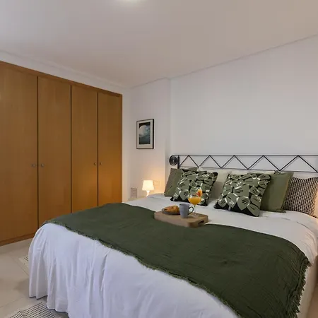 Dorm4you Patacona Lejlighed *