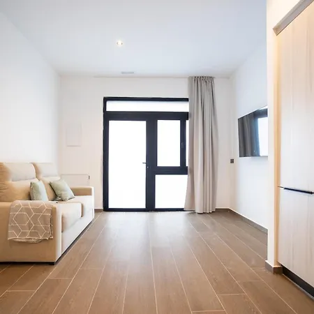 Flats-moderno, Junto Al Roig Arena Appartement *