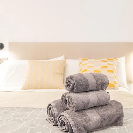 Flats-moderno, Junto Al Roig Arena Appartement *