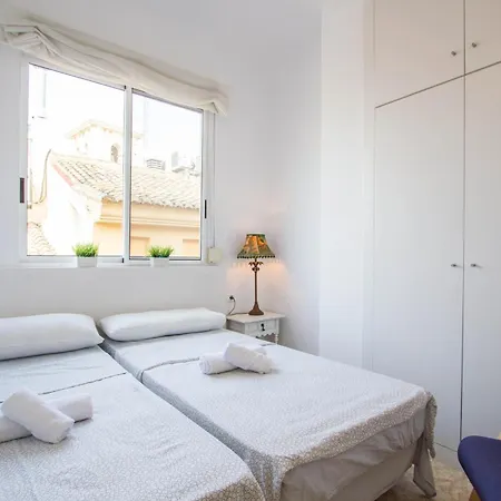 Valencia Central Apartment *