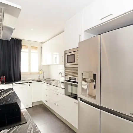 Apartmán Guestready - Elegant Retreat In