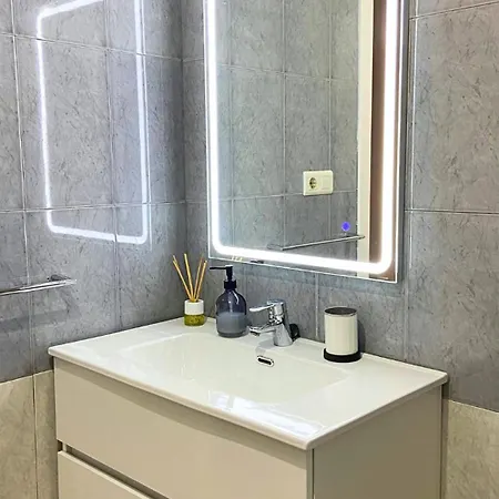 Cabanyal, 8 Min, Terrace, Smart Tv Appartamento *