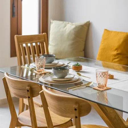 Seafront Casa Апартаменты *