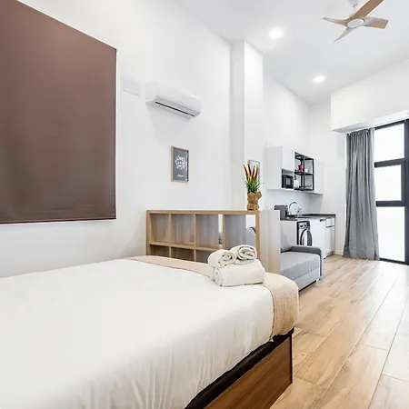 Urban Loft Benicalap 公寓 瓦伦西亚