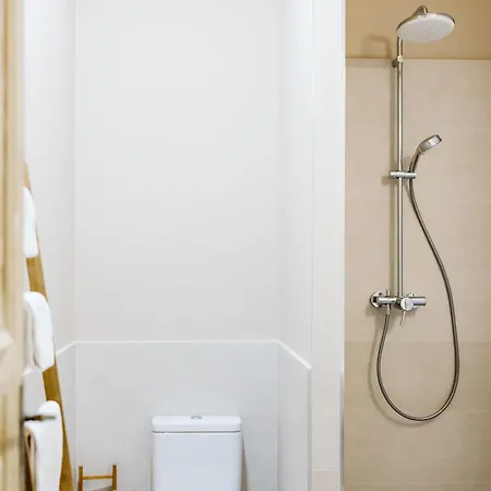 Ottoh Charm Pensión Valencia