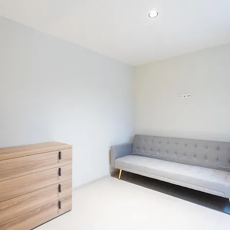 Lägenhet Apartup Aqua Ciudad De Artes Ii