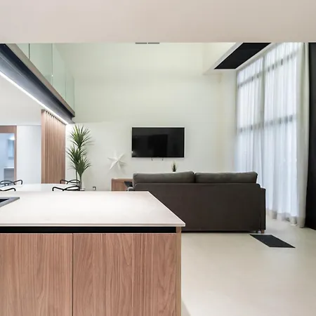 Apartup Aqua Ciudad De Artes Ii Lägenhet *