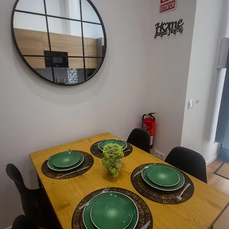 2 Apartment *