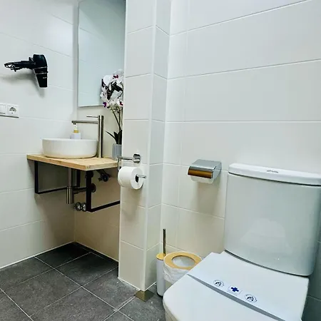 Lägenhet Abat 3 Cool & Wide Duplex Next To The Cathedral *