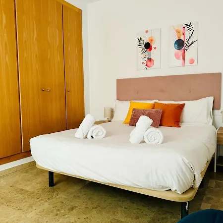 Abat 2 Cool & Wide Flat Next To The Cathedral Apartment Valencia