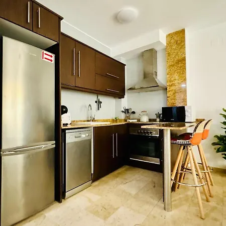 Abat 1 Cool & Wide Flat Next To The Cathedral Апартаменты Валенсия