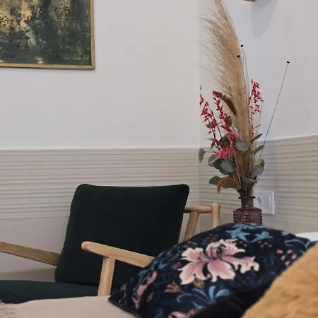 Artes Luxury Double Apartment