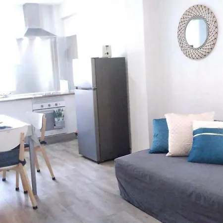 Coqueto Apartmento En * Valencia