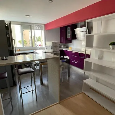 Apartament Flat Close To Perfect For Families And Groups - Isidro B 3 *