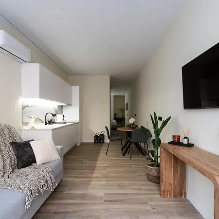 Tao 1 Next To The Aquarium דירה *