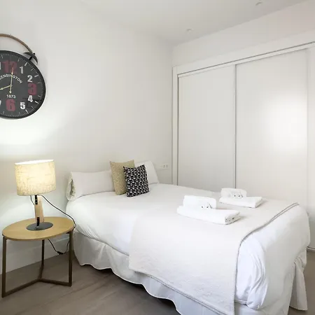 Hall Market Apartment *