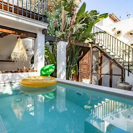 House Zilo 1923 Private Pool -close To Casa vacanze Valenza