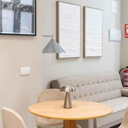 Vlc Host - Sumsi Apartmanhotel Valencia