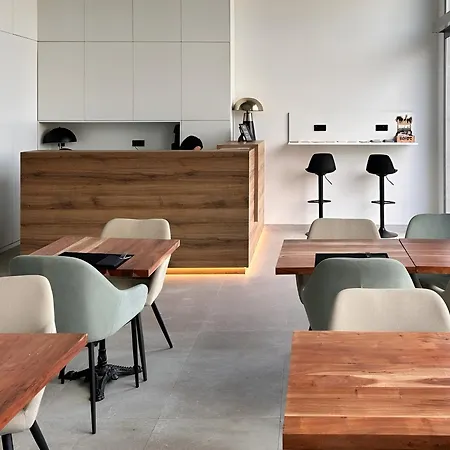 Otel Hq Arena 3*