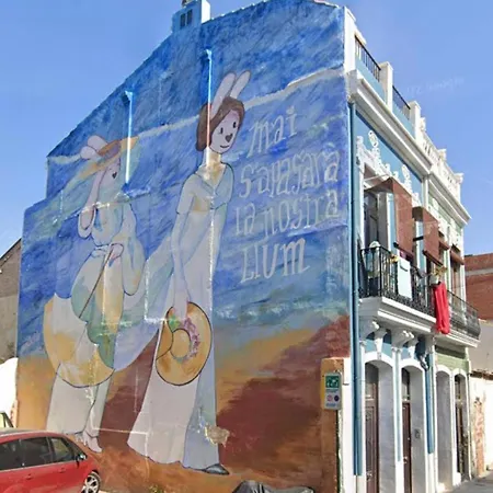 A Bright In The Heart Of Cabanyal Valencia