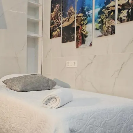 A45 Viviendaturisticavalencia Mundo * Walencja