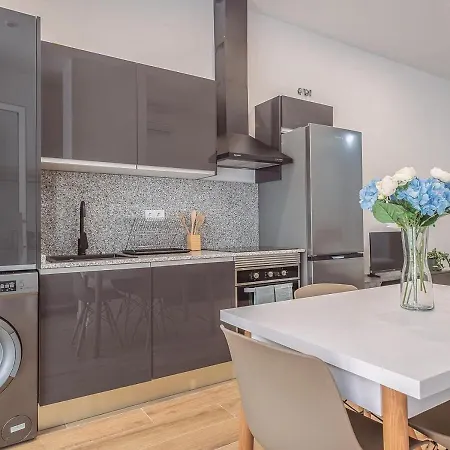 Winahost Benimaclet 1 *