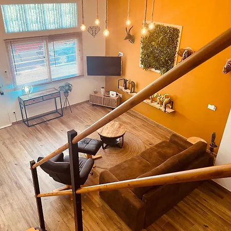 Duplex Tipo Loft De Estilo Selvatico Y Safari, Con Encanto Y A Pasos Del Mar شقة