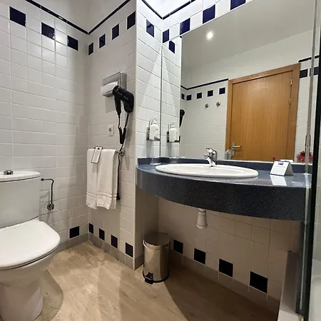 Express Ciudad De Ciencias By Ihg 3*