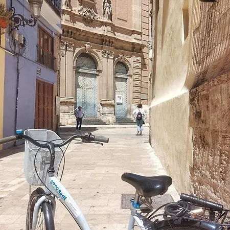 Hogar Vera Apartments&bikes Valencia