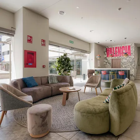 Livensa Living Marina Real Otel