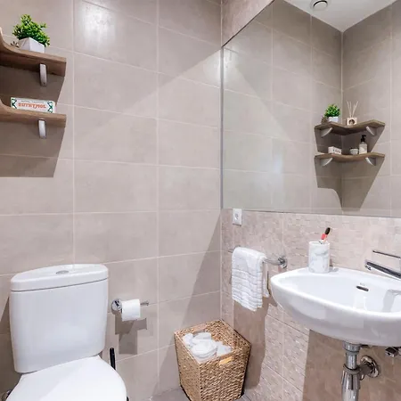 Livensa Living Marina Real Szálloda