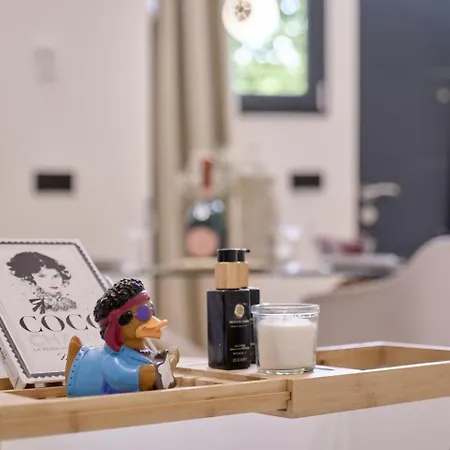 Apartment Romantic N1 Oceanografico Virkin *