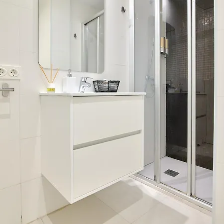 Loft Elegante Con Techos Altos En Plaza Del Carmen *