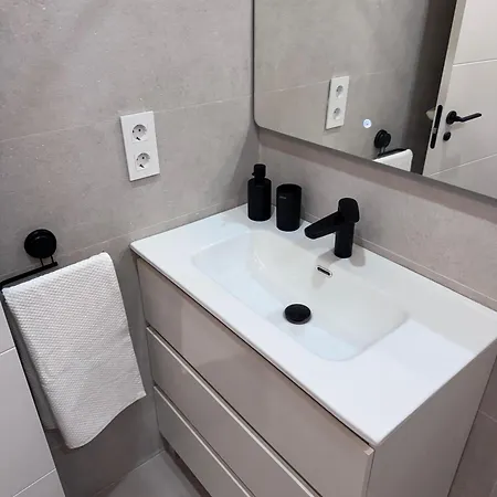 Lägenhet Boutique 4-pax - B-2 *