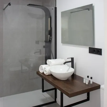 Vlc Host - Duque De Gaeta Apartamento