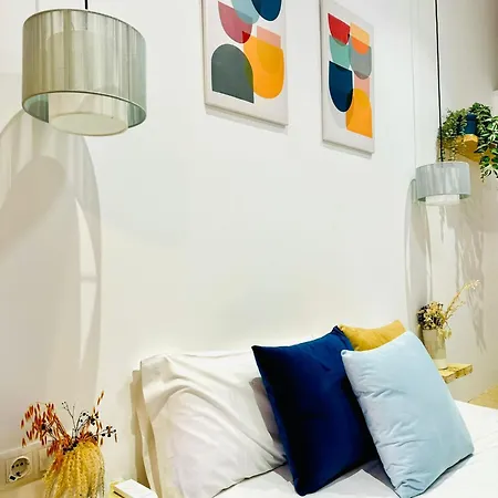 Relaxing Beachside Cabanyal Loft شقة