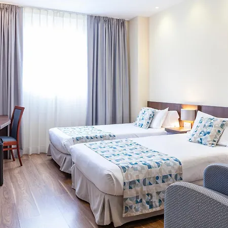 ホテル Olympia Universidades