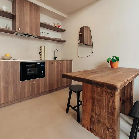 Lejlighedshotel The Atelier Lofts 4*