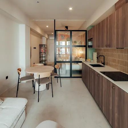 The Atelier Lofts Апарт-отель 4*