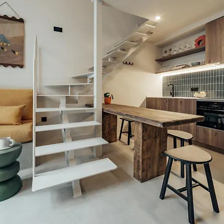 The Atelier Lofts Апарт-отель Валенсия