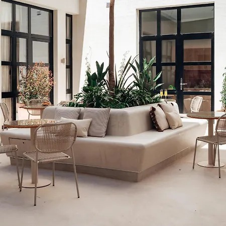 Lejlighedshotel The Atelier Lofts 4*