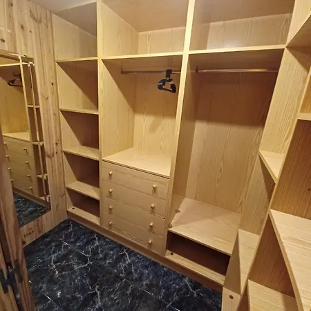 Piso Tres Daire Valensiya