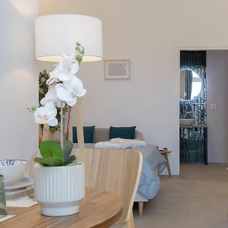 Uy - Loft Acogedores Y Modernos Estudios Cerca De La Estación Joaquín Sorolla Apartamento Valência